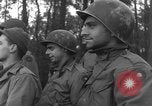 Standbild USA Soldaten Gressenich Deutschland, 1944, aus Sekunde 61 historischem Filmmaterial Videoclip 65675070145