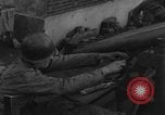 Standbild USA Soldaten Gressenich Deutschland, 1944, aus Sekunde 44 historischem Filmmaterial Videoclip 65675070146