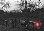 Standbild USA Soldaten Aldenhoven Deutschland, 1944, aus Sekunde 15 historischem Filmmaterial Videoclip 65675070151