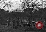 Standbild USA Soldaten Aldenhoven Deutschland, 1944, aus Sekunde 16 historischem Filmmaterial Videoclip 65675070151