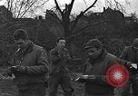 Standbild USA Soldaten Aldenhoven Deutschland, 1944, aus Sekunde 19 historischem Filmmaterial Videoclip 65675070151