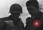 Standbild USA Soldaten Aldenhoven Deutschland, 1944, aus Sekunde 42 historischem Filmmaterial Videoclip 65675070151