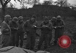 Standbild USA Soldaten Aldenhoven Deutschland, 1944, aus Sekunde 47 historischem Filmmaterial Videoclip 65675070151