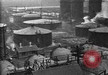 Standbild Ölraffinerie United States USA, 1923, aus Sekunde 56 historischem Filmmaterial Videoclip 65675070152