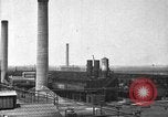 Standbild Ölraffinerie United States USA, 1923, aus Sekunde 47 historischem Filmmaterial Videoclip 65675070153
