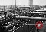 Standbild Ölraffinerie United States USA, 1923, aus Sekunde 31 historischem Filmmaterial Videoclip 65675070154