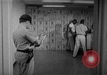 Standbild Fallout shelters United States USA, 1962, aus Sekunde 35 historischem Filmmaterial Videoclip 65675070174