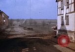 Immagine di Prigionieri tedeschi Germania, 1945, secondo 33 filmato di repertorio 65675070179
