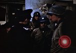 Immagine di Stati Uniti Forze passando attraverso la Germania vicino alla fine della seconda guerra mondiale Germania, 1945, secondo 22 filmato di repertorio 65675070181