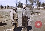 Immagine di Stati Uniti officer Germania, 1945, secondo 25 filmato di repertorio 65675070182