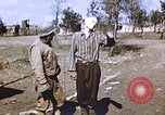 Immagine di Stati Uniti officer Germania, 1945, secondo 28 filmato di repertorio 65675070182