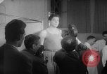 Immagine di Boxer Milo Malagoli Italia, 1954, secondo 28 filmato di repertorio 65675070192