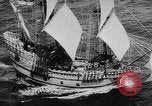 Image navire Mayflower II Plymouth Massachusetts USA, 1957, de la seconde 14 séquences d'archives historiques vidéo 65675070195
