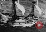 Image navire Mayflower II Plymouth Massachusetts USA, 1957, de la seconde 33 séquences d'archives historiques vidéo 65675070195