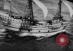 Image navire Mayflower II Plymouth Massachusetts USA, 1957, de la seconde 35 séquences d'archives historiques vidéo 65675070195