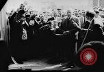 Image voitures américaines Poznan Pologne, 1957, de la seconde 9 séquences d'archives historiques vidéo 65675070197