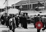 Image voitures américaines Poznan Pologne, 1957, de la seconde 12 séquences d'archives historiques vidéo 65675070197