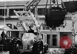 Image voitures américaines Poznan Pologne, 1957, de la seconde 14 séquences d'archives historiques vidéo 65675070197