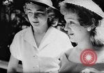 Image voitures américaines Poznan Pologne, 1957, de la seconde 37 séquences d'archives historiques vidéo 65675070197