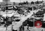 Image voitures américaines Poznan Pologne, 1957, de la seconde 43 séquences d'archives historiques vidéo 65675070197