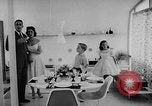 Image Monsanto de la maison de l'avenir Anaheim California USA, 1957, de la seconde 11 séquences d'archives historiques vidéo 65675070199