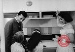 Image Monsanto de la maison de l'avenir Anaheim California USA, 1957, de la seconde 21 séquences d'archives historiques vidéo 65675070199