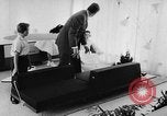 Image Monsanto de la maison de l'avenir Anaheim California USA, 1957, de la seconde 44 séquences d'archives historiques vidéo 65675070199