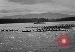 Image Native American Indian course de canoë Bellingham Washington USA, 1957, de la seconde 20 séquences d'archives historiques vidéo 65675070200