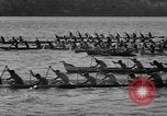 Image Native American Indian course de canoë Bellingham Washington USA, 1957, de la seconde 28 séquences d'archives historiques vidéo 65675070200