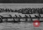 Image Native American Indian course de canoë Bellingham Washington USA, 1957, de la seconde 30 séquences d'archives historiques vidéo 65675070200