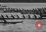 Image Native American Indian course de canoë Bellingham Washington USA, 1957, de la seconde 33 séquences d'archives historiques vidéo 65675070200