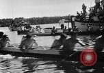 Image Native American Indian course de canoë Bellingham Washington USA, 1957, de la seconde 56 séquences d'archives historiques vidéo 65675070200