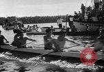 Image Native American Indian course de canoë Bellingham Washington USA, 1957, de la seconde 57 séquences d'archives historiques vidéo 65675070200