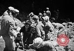 Immagine di Stati Uniti Marines Okinawa isole Ryukyu, 1945, secondo 15 filmato di repertorio 65675070218