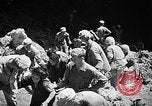 Immagine di Stati Uniti Marines Okinawa isole Ryukyu, 1945, secondo 21 filmato di repertorio 65675070218