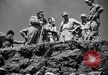 Immagine di Stati Uniti Marines Okinawa isole Ryukyu, 1945, secondo 30 filmato di repertorio 65675070218