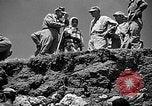 Immagine di Stati Uniti Marines Okinawa isole Ryukyu, 1945, secondo 33 filmato di repertorio 65675070218