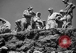 Immagine di Stati Uniti Marines Okinawa isole Ryukyu, 1945, secondo 37 filmato di repertorio 65675070218