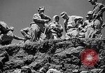 Immagine di Stati Uniti Marines Okinawa isole Ryukyu, 1945, secondo 41 filmato di repertorio 65675070218