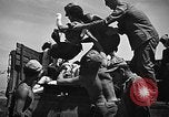 Immagine di Stati Uniti Marines Okinawa isole Ryukyu, 1945, secondo 43 filmato di repertorio 65675070219