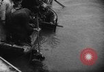 Standbild chinesische Flüchtlinge China, 1948, aus Sekunde 17 historischem Filmmaterial Videoclip 65675070236