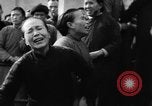 Standbild chinesische Flüchtlinge China, 1948, aus Sekunde 47 historischem Filmmaterial Videoclip 65675070236