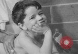 Image garçons compétition de boxe New York City USA, 1948, de la seconde 48 séquences d'archives historiques vidéo 65675070239