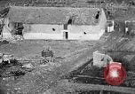 Image bâtiments endommagés Western Front théâtre européen, 1918, de la seconde 49 séquences d'archives historiques vidéo 65675070242