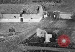 Image bâtiments endommagés Western Front théâtre européen, 1918, de la seconde 55 séquences d'archives historiques vidéo 65675070242