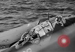 Immagine di Artigliere sepolto in mare in TBF avenger aeromobile Manila Filippine, 1944, secondo 12 filmato di repertorio 65675070253