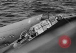 Immagine di Artigliere sepolto in mare in TBF avenger aeromobile Manila Filippine, 1944, secondo 14 filmato di repertorio 65675070253