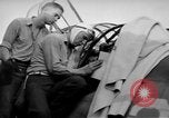 Immagine di Artigliere sepolto in mare in TBF avenger aeromobile Manila Filippine, 1944, secondo 40 filmato di repertorio 65675070253