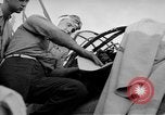 Immagine di Artigliere sepolto in mare in TBF avenger aeromobile Manila Filippine, 1944, secondo 43 filmato di repertorio 65675070253