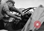 Immagine di Artigliere sepolto in mare in TBF avenger aeromobile Manila Filippine, 1944, secondo 62 filmato di repertorio 65675070253